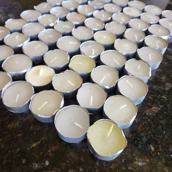 63 White Unscented Tealight Candles - Bulk Lot - Picture 5 of 7